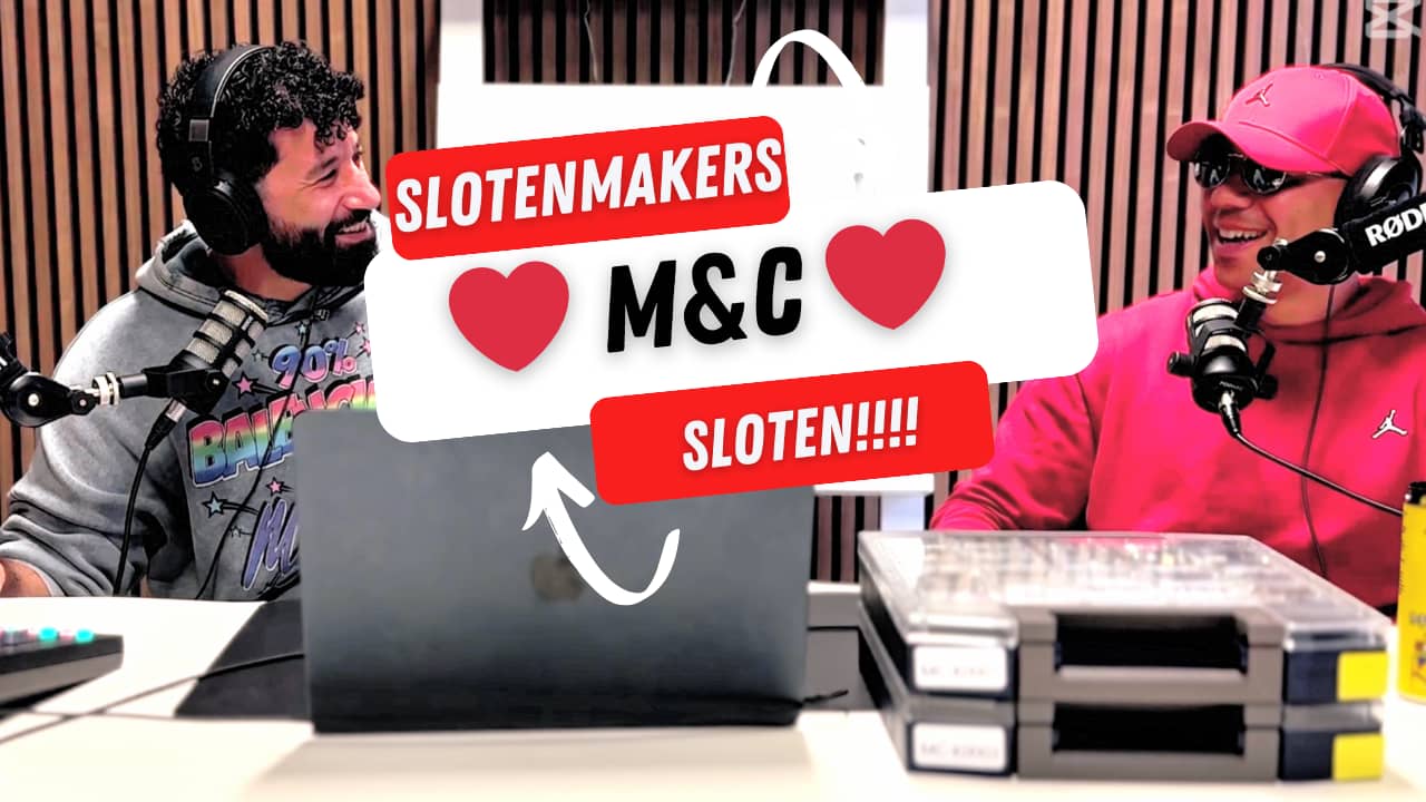 Podcast opnames, slotenmakers bespreken M&C sloten.