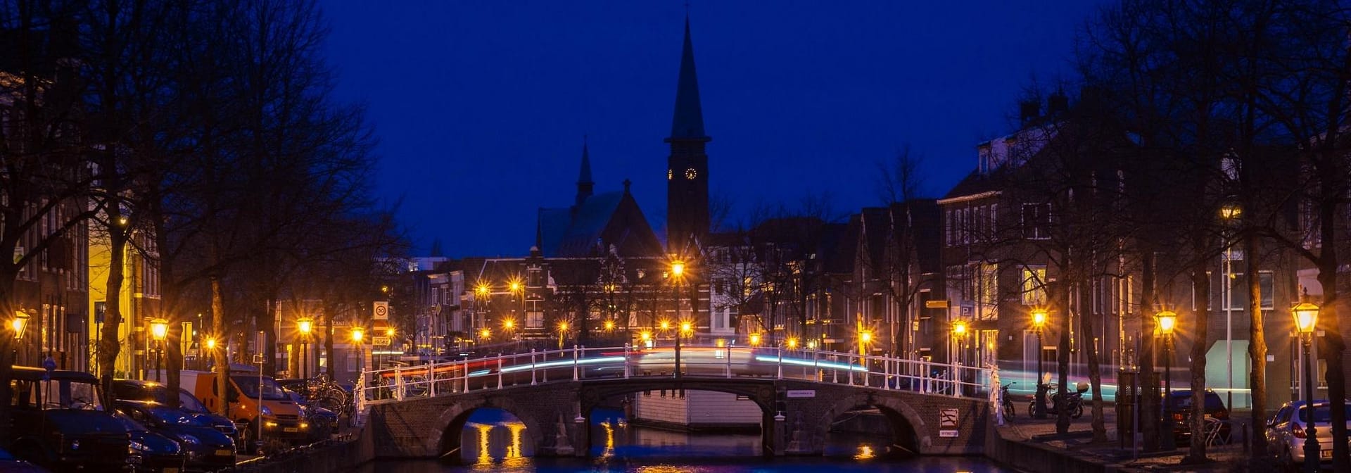 banner slotenmaker leiden