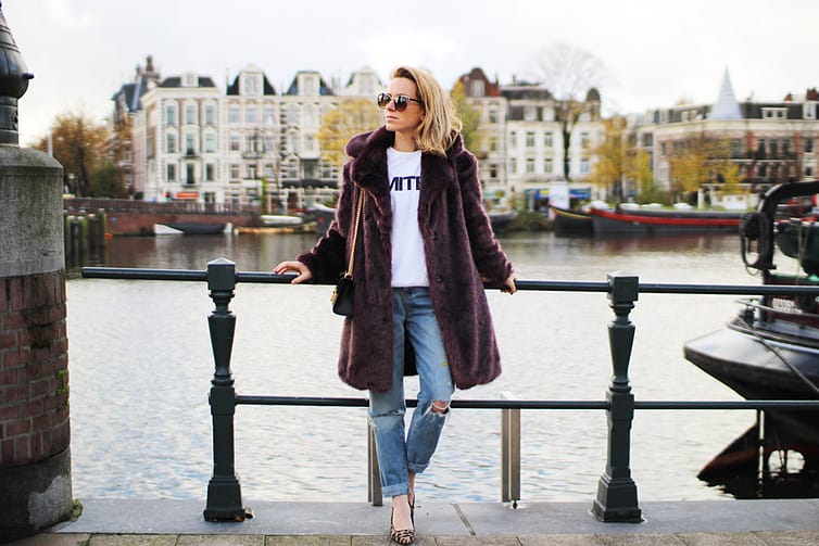 burgundy-faux-fur-2-sm