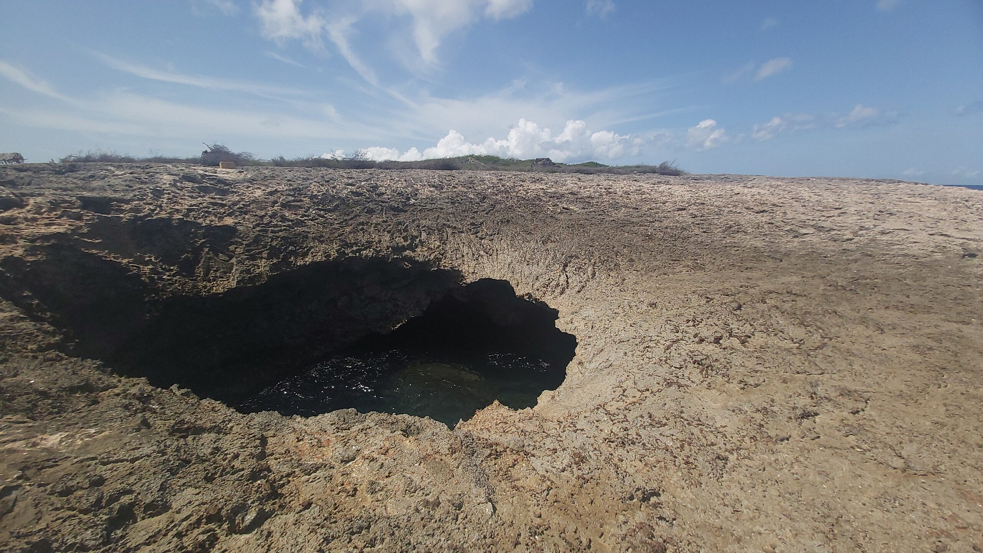 Watamula hole, een bezoek meer dan waard!